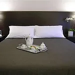 Hotel Raeli Floridia