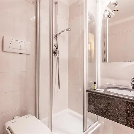 Raeli Floridia Hotel Rome