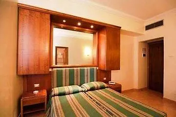 Raeli Floridia 3* Rome