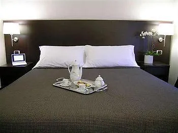 Hotel Raeli Floridia