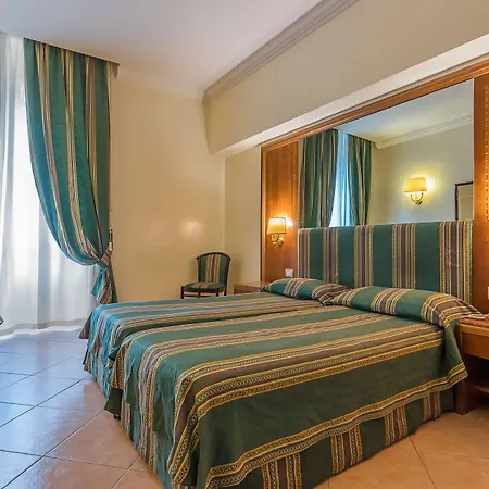 Raeli Floridia 3* ローマ